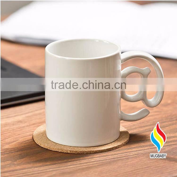 creative ceramic grenades shaped coffee mug with lid