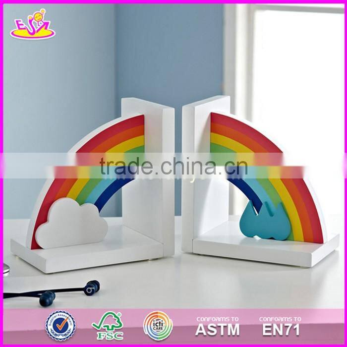 2017 brand new children rainbow wooden decorative bookends for sale W08D065