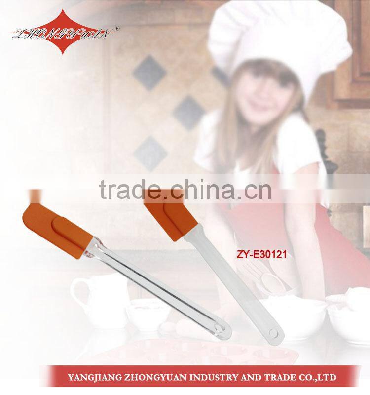 Hot sale good baking helper silicone scraper