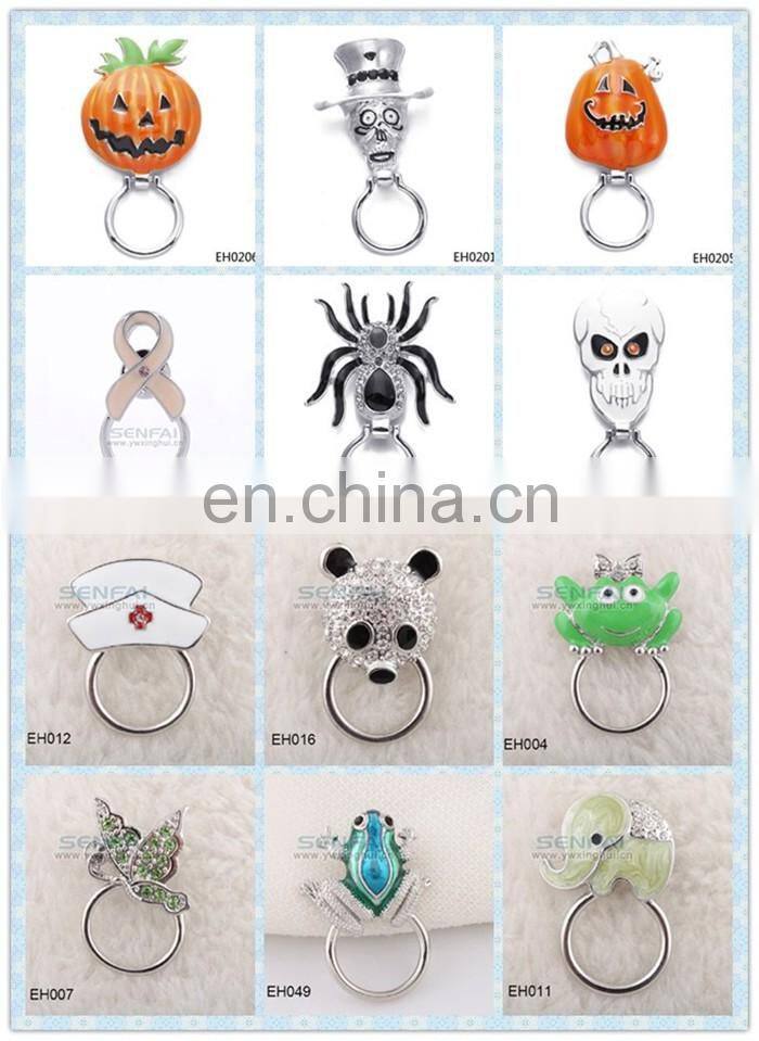 China Wholesale Round Shining Crystal Magnetic Eyeglass Holder Brooch Pins