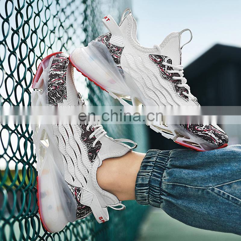 Factory Outlet Christmas Design Wholesale High Quality Men's Jogging Track and Field Breathable Customized Casual Sports Shoes