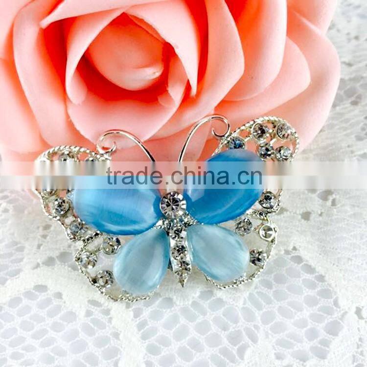 Noble butterfly crystal brooch, butterfly crystal pins, diamond brooch pins, strass button brooch pins for banqute invitation