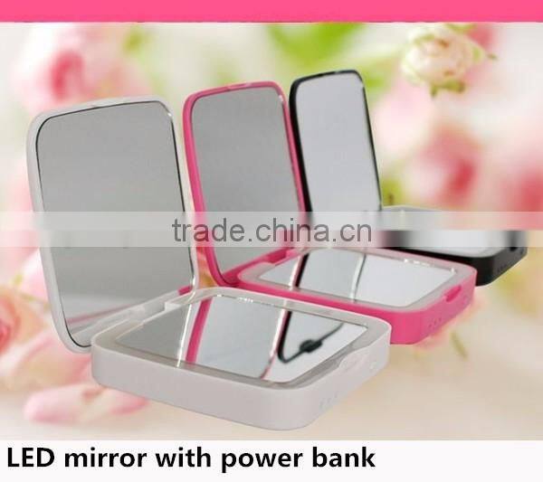 Square 5x magnifying usb recharging pocket mirror with power bank and light