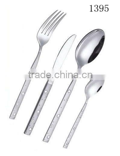 Wholesale 128 pcs knotted cutlery set