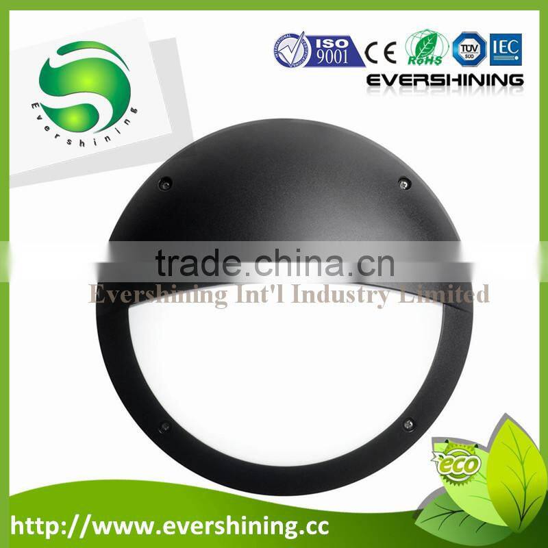 ROUND 20W BULKHEAD LIGHTING WITH ALUMINIUM OPAL DIFFUSER BLACK AND WHITE HOUSING