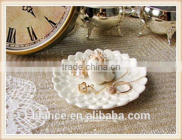 Lovely Bird design ceramic jewelry dish