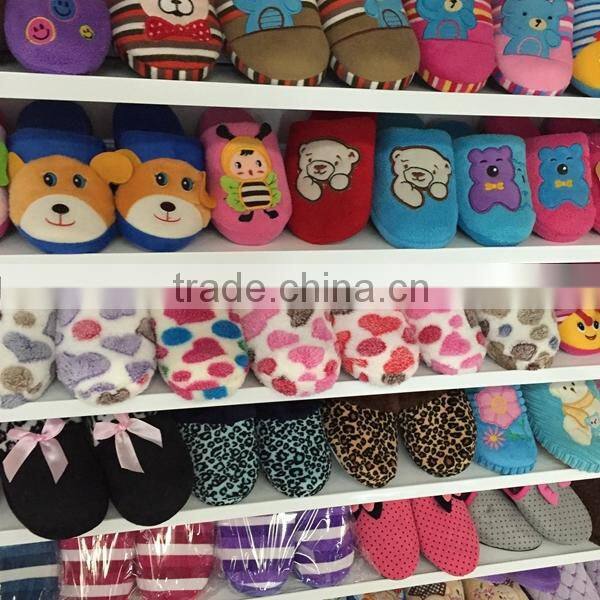 2016 custom logo printed breathable soft casual shoes