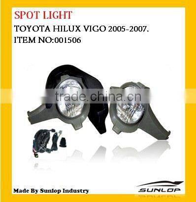 foe toyota hilux Vigo auto parts vigo fog light #001506 for Vigo 2004-2007