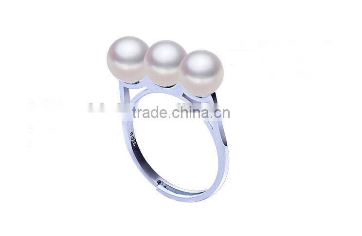 Strong light perfect round sliver natural freshwater pearl ring