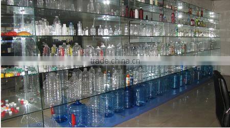 1.5L Hot sales Semi-Automatic PET bottle blowing machine CE ISO machine to make plastic bottles pet bottle making machine