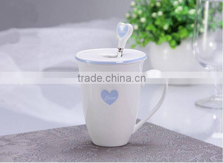 ceramic heart shaped tea cup with spoon & lid,Love Shape Ceramic Coffee Mug with Lid and Spoon Household