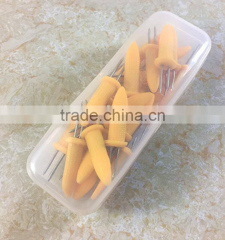 CH-4321 24 Corn Holders With Storage Case