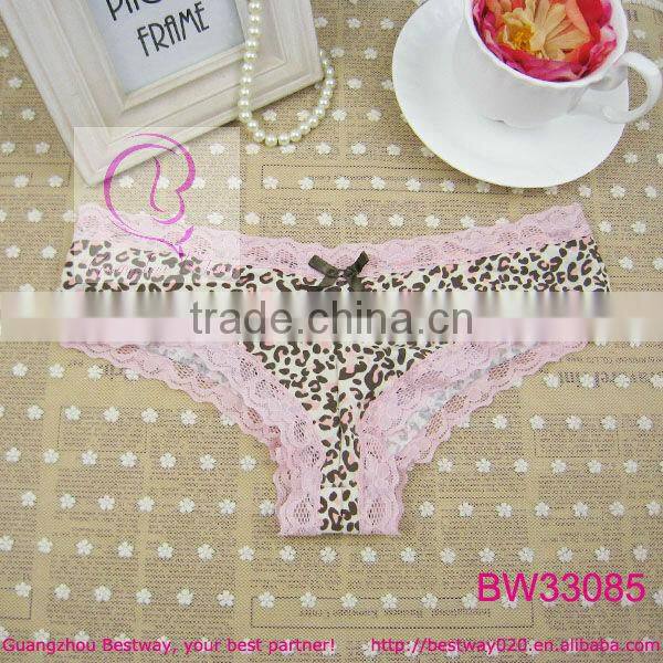 Leopard pink cheeky panties with lace