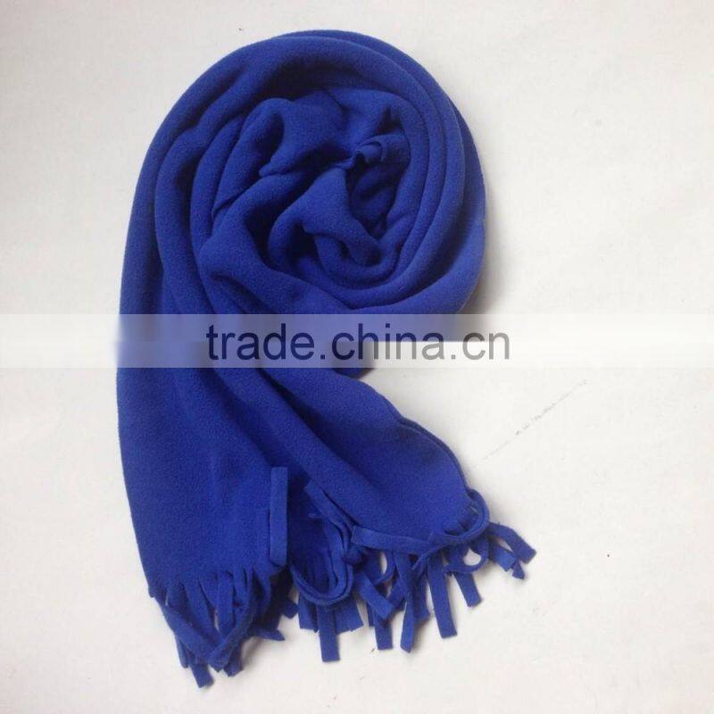 Sell well cheap price promotional black windproof polar fleece sport scarf factory