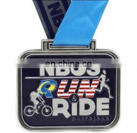 Promotion hot sale euro style souvenir soft enamel 3D logo metal coin