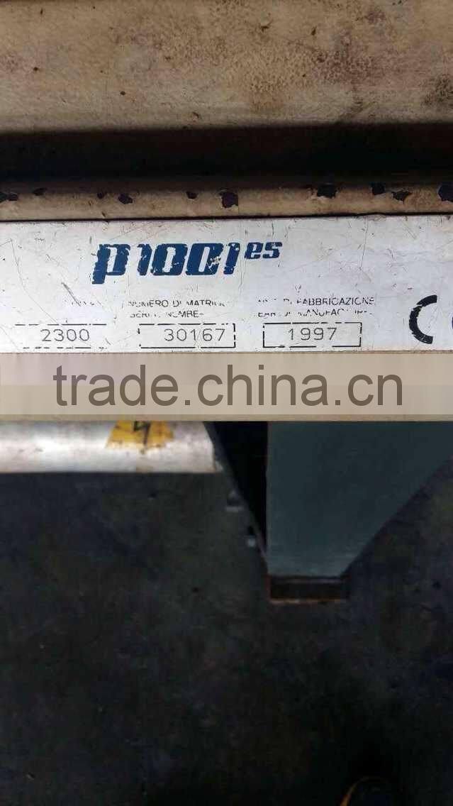 Italy used air jet loom P1001ES