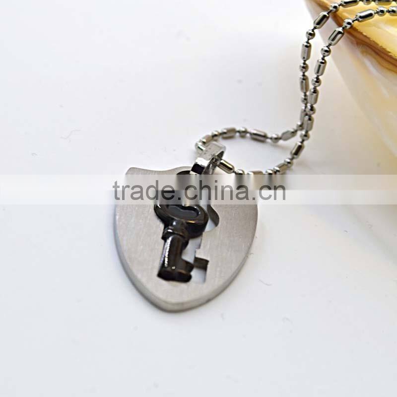 Vacuum plating color stainless steel pendants jewellry couple key pendant