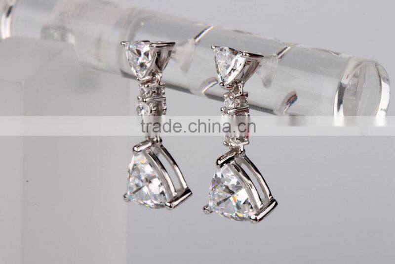 Dignity silver earring design diamond drop shape earring 2015