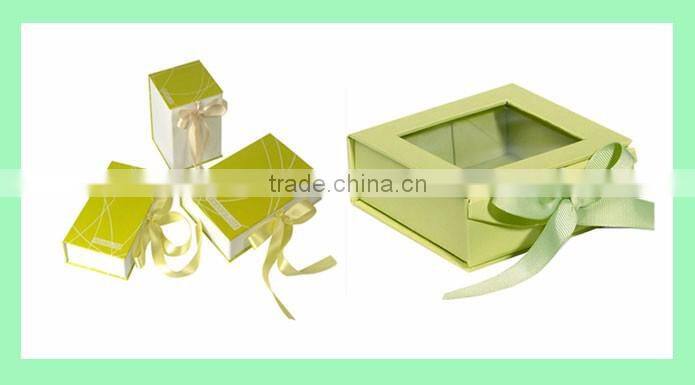 Environmental-friendly recycle paper packaging box with ribbon