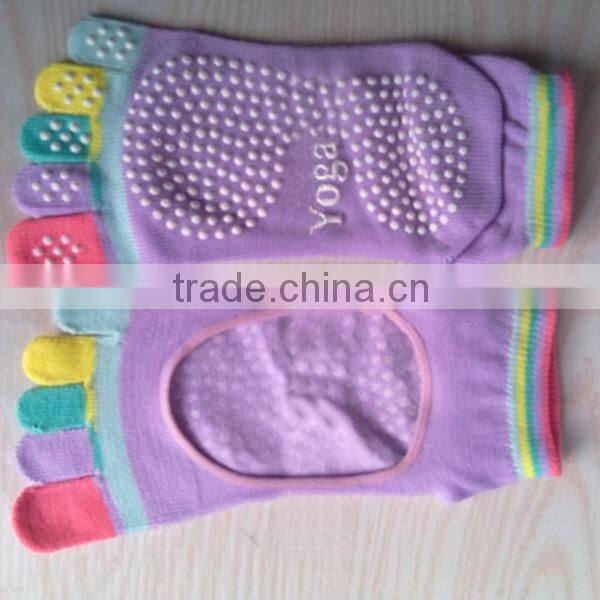 Amazon Supplier Non Slip Full Toe Women Cotton Pilates Strong Grip Non Slid Yoga Socks
