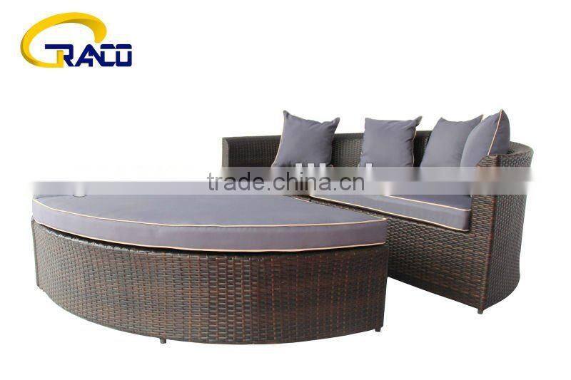 Granco KAL114 round wicker rattan sofa set