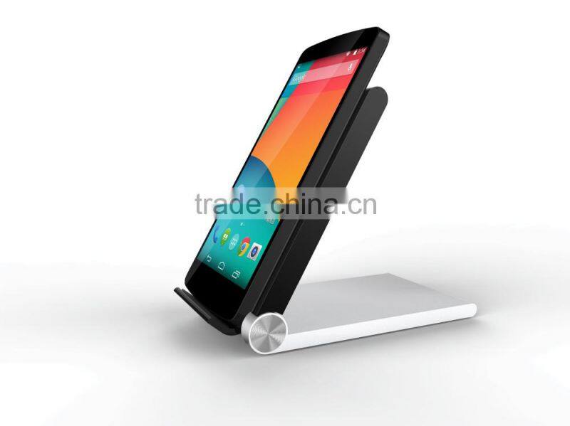 Shenzhen Powerqi factory supply hot selling 3 coil Qi-enabled foldable wireless docking station for smart phones (T-310)