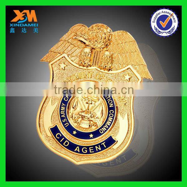 Custom design cheap wholesale gold plated pin
