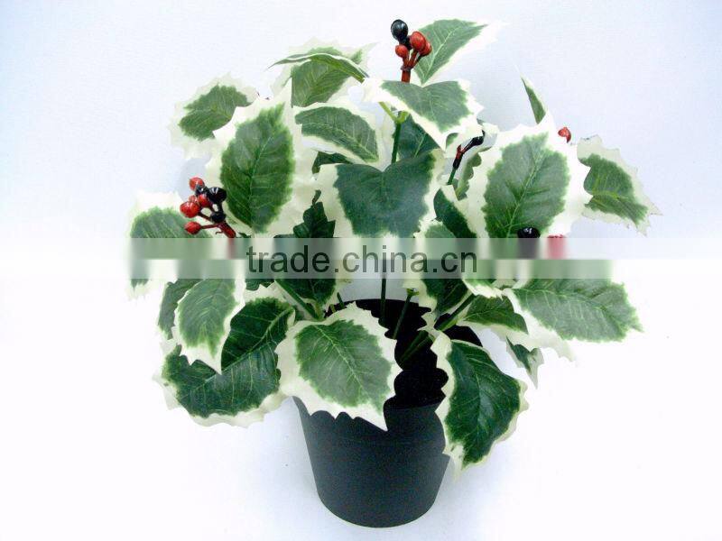Plastic Red Berries/Holly Artificial Potted Flowers