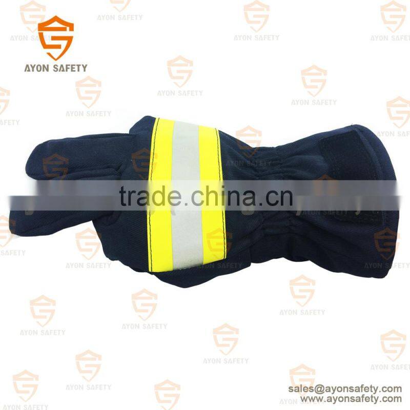 Fireman protective firefighting gloves With elastic cord on the wrist
