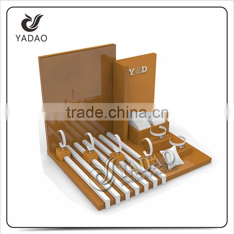 2016 Newest design acrylic different color halloween shop jewelry watch display stand