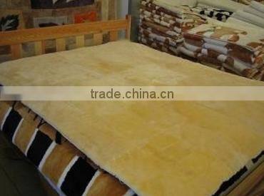 BL4 genuine sheep fur blanket