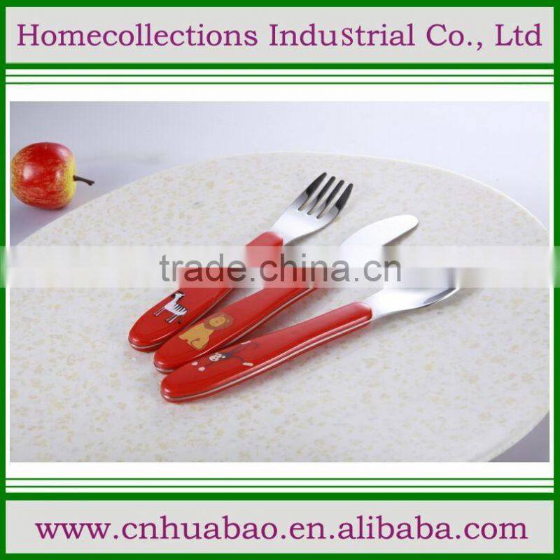 2016 Factory supply top quality baby product stainless steel cutlery with ABS handle, giraffe design handle