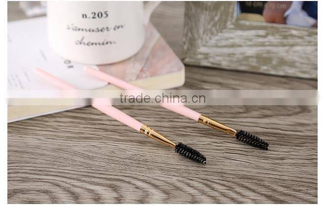 Wood handle Professional Eyebrow Makeup Brush