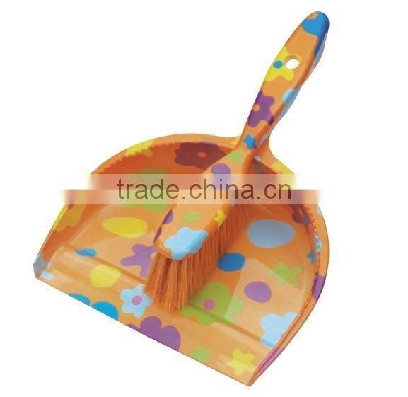 Professional Short Handle Plastic Broom And Dustpan Set