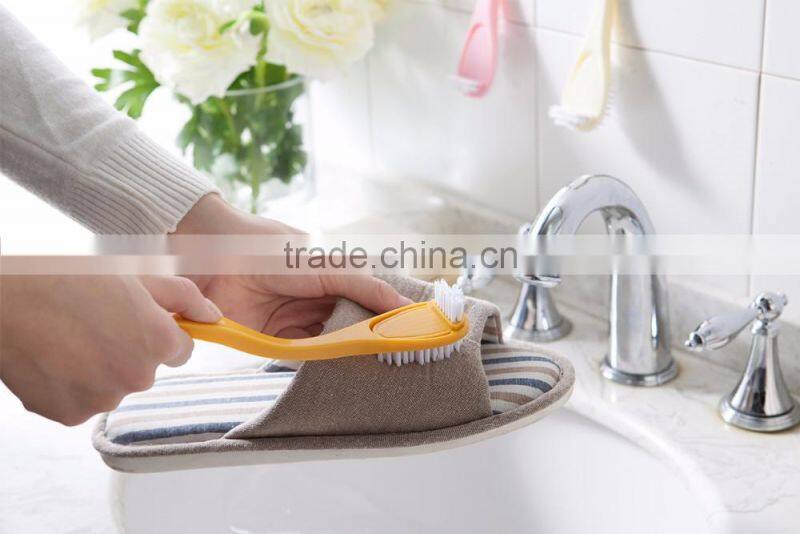 Cute cartoon cat shoe brush