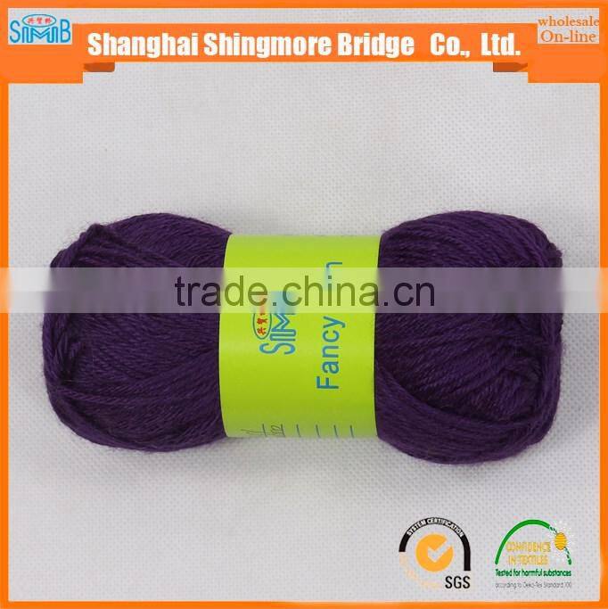 Global hot selling bamboo wool blended knitting yarn for hand knitting