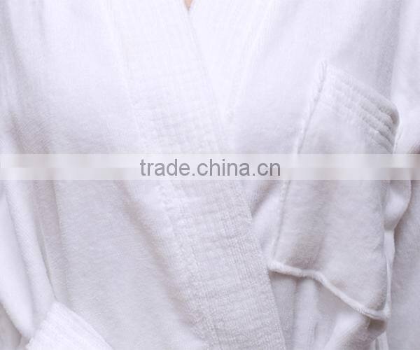China manufacturer 100% cotton white hotel robe