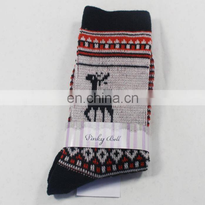 yiwu socks manufacturer custom double knitting chirstmas deer pattern women socks