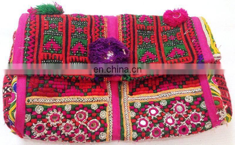 Unique Valentine's Gifts - Beautiful Coin Decor Stylish Party use Royal Clutch