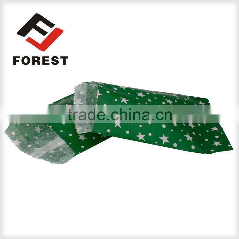 Green grocery paper bags retail