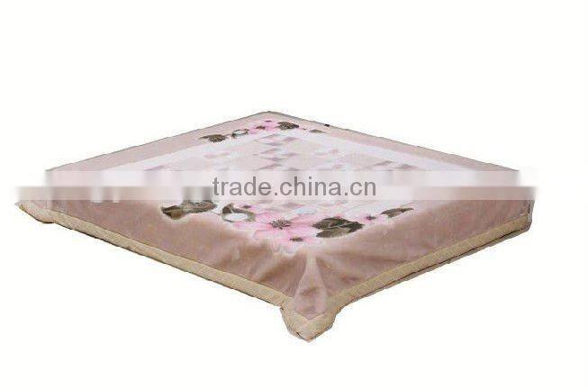 100% ployester printed raschel-knitted special-carving blanket