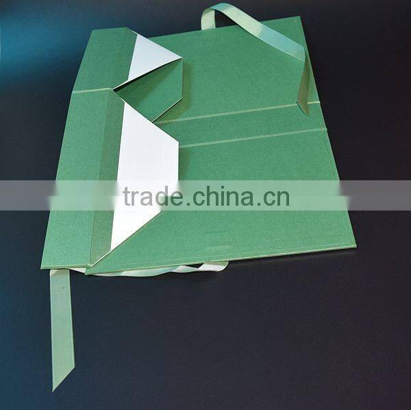 Good quality cardboard box folding machine