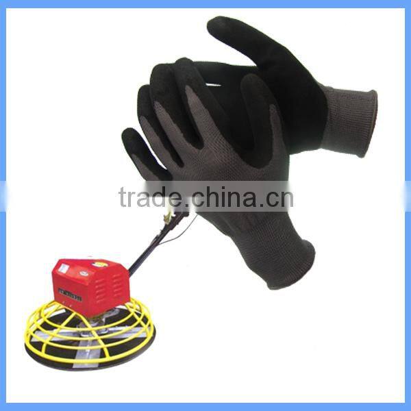 Best-selling Sandy Nitrile Polyester Work Gloves / Safety Products