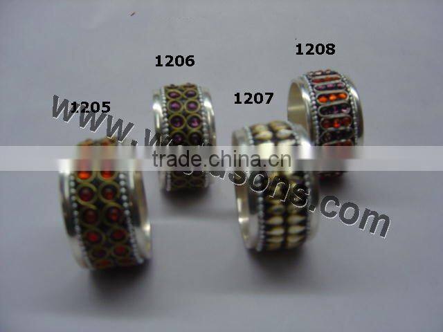 Aluminum napkin ring