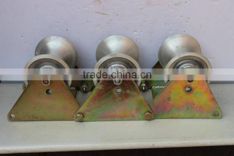 Three-wheel cable pulley wheels, cable roller