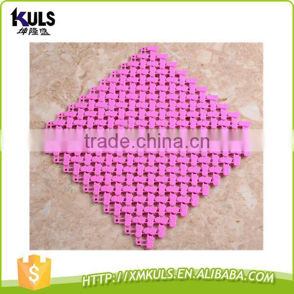 30 * 30 cm health interval water cushion non-slip plastic bathroom floor mat