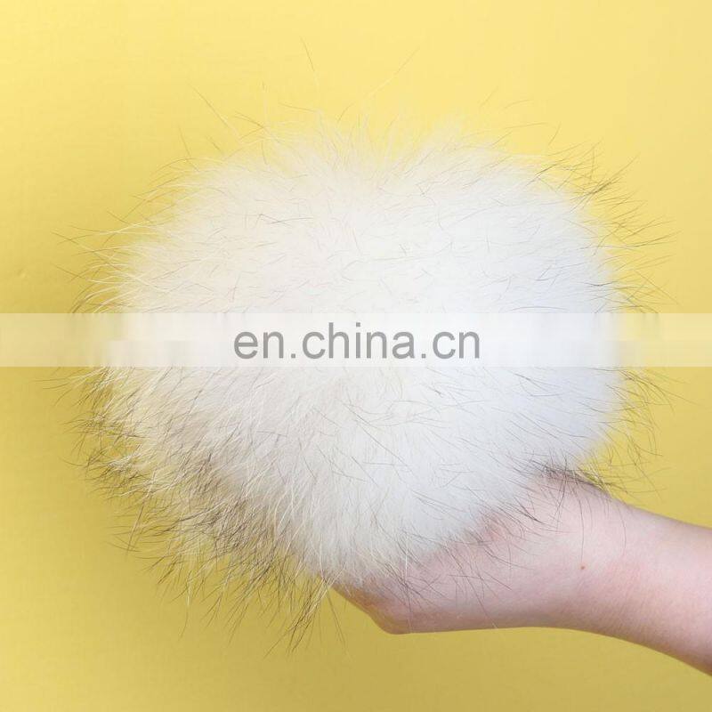 Chinese Factory Wholesale Colorful Real Raccoon Fur Pom Poms