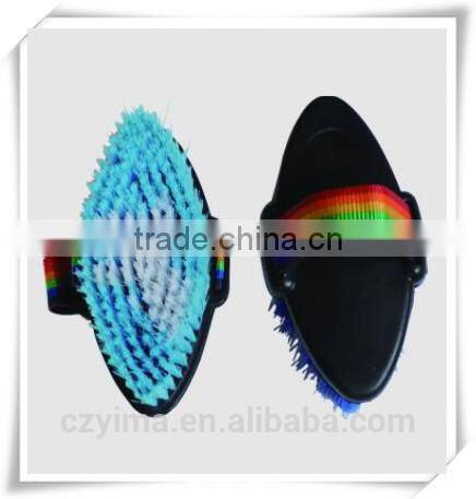 blue square horse body brush with nylon strap/colored pattern