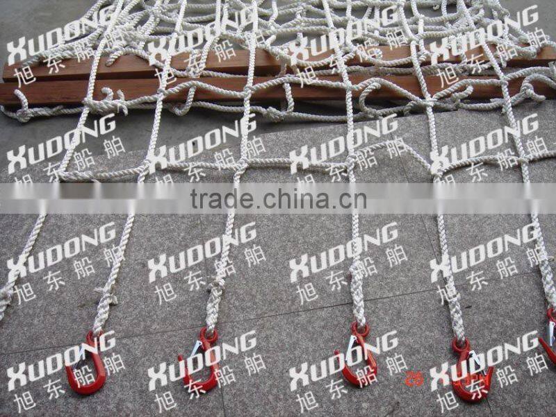High strength climbing net