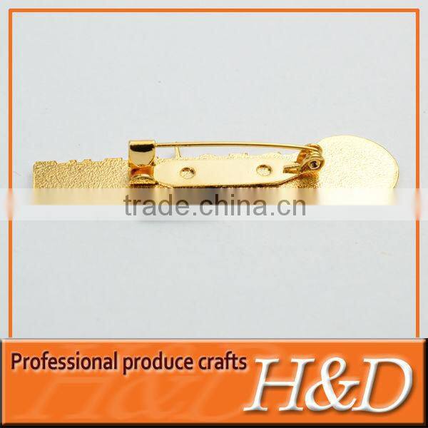 2013High Quality name badges die cut with customer shape and logo